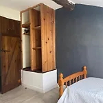 Domaine De Villot Hotel Sainte-Colombe-de-Villeneuve