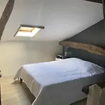 Hotel Domaine De Villot Sainte-Colombe-de-Villeneuve