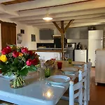 Domaine De Villot