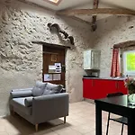 Domaine De Villot