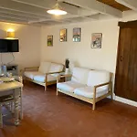 Domaine De Villot *