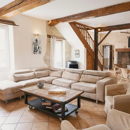 Domaine De Villot *