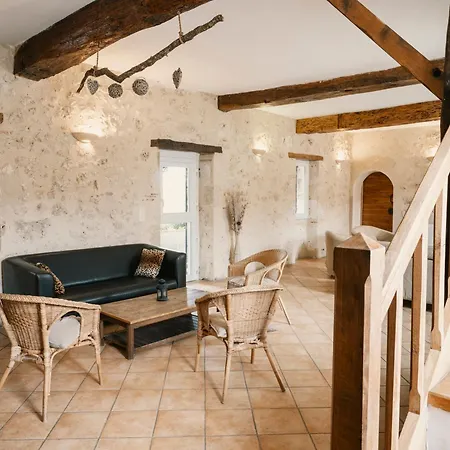Domaine De Villot *