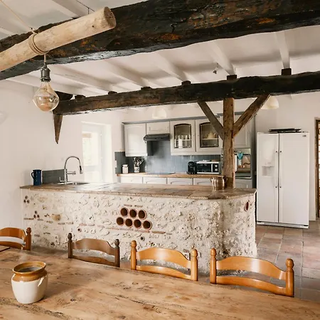 Domaine De Villot Hotel Sainte-Colombe-de-Villeneuve