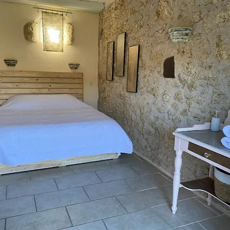 Domaine De Villot