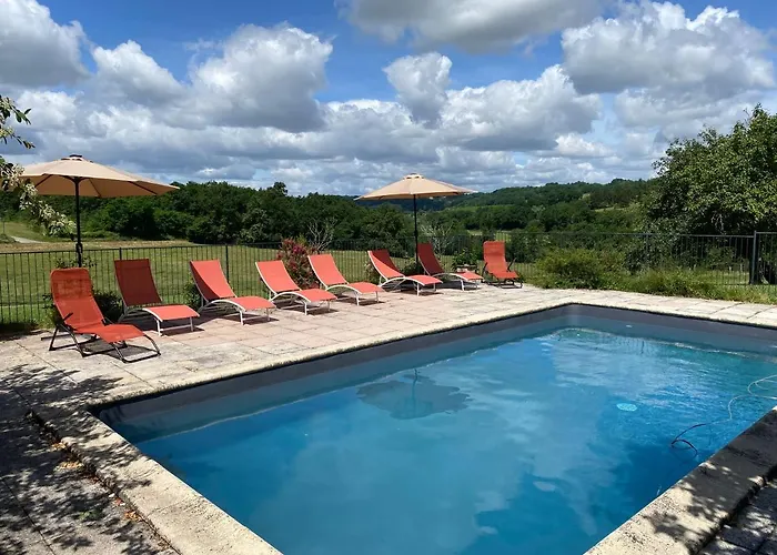 Otel Domaine De Villot *